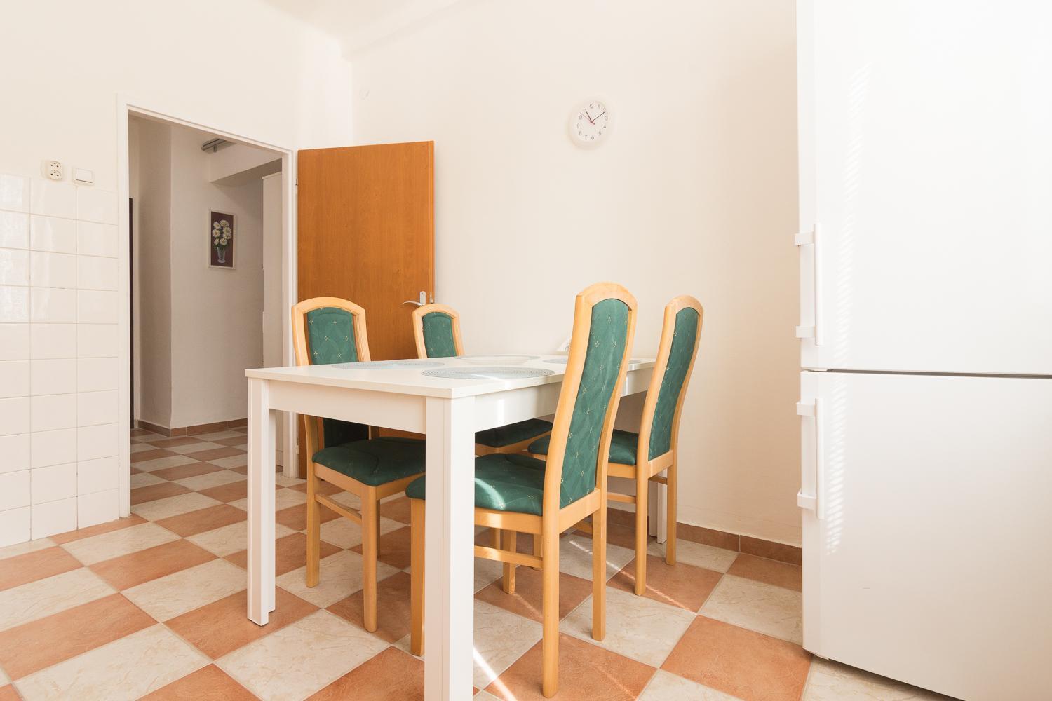 Apartment Anna Bratislava Eksteriør billede